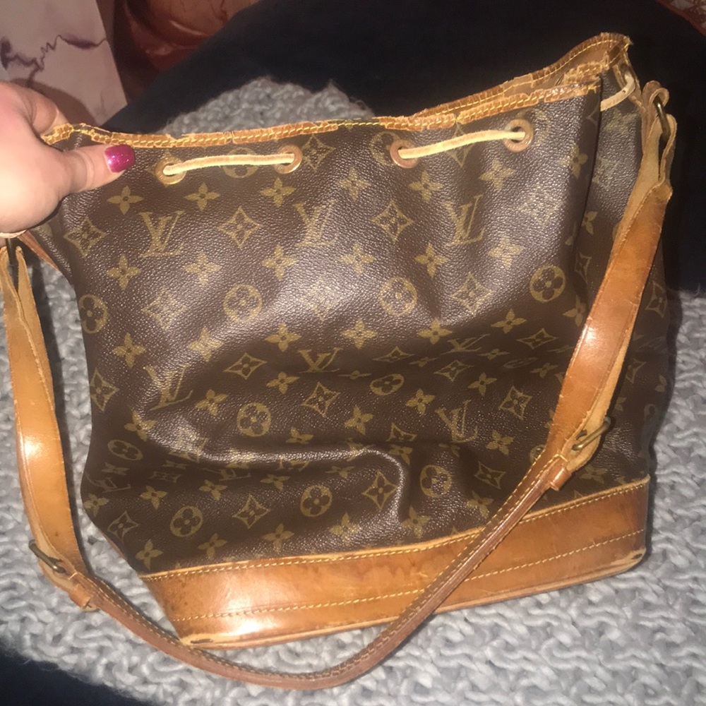 Authentic Luis Vuitton